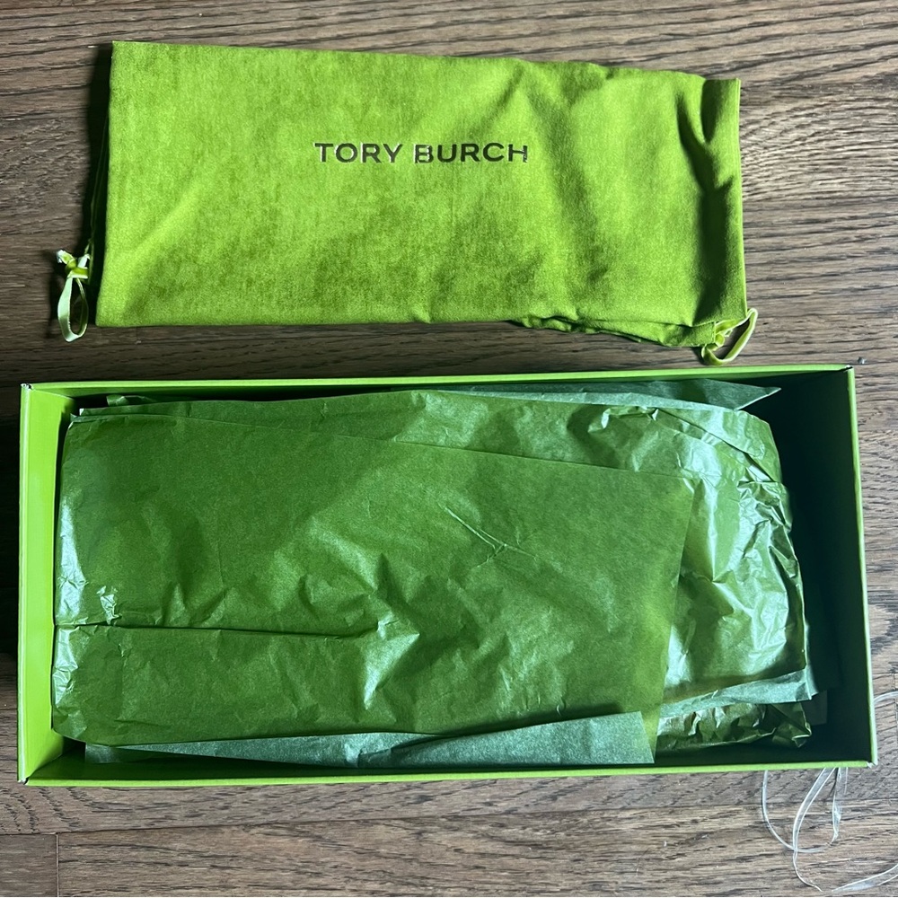 Tory Burch Suede Red Georgia Ballet Flats - Picture 9 of 11
